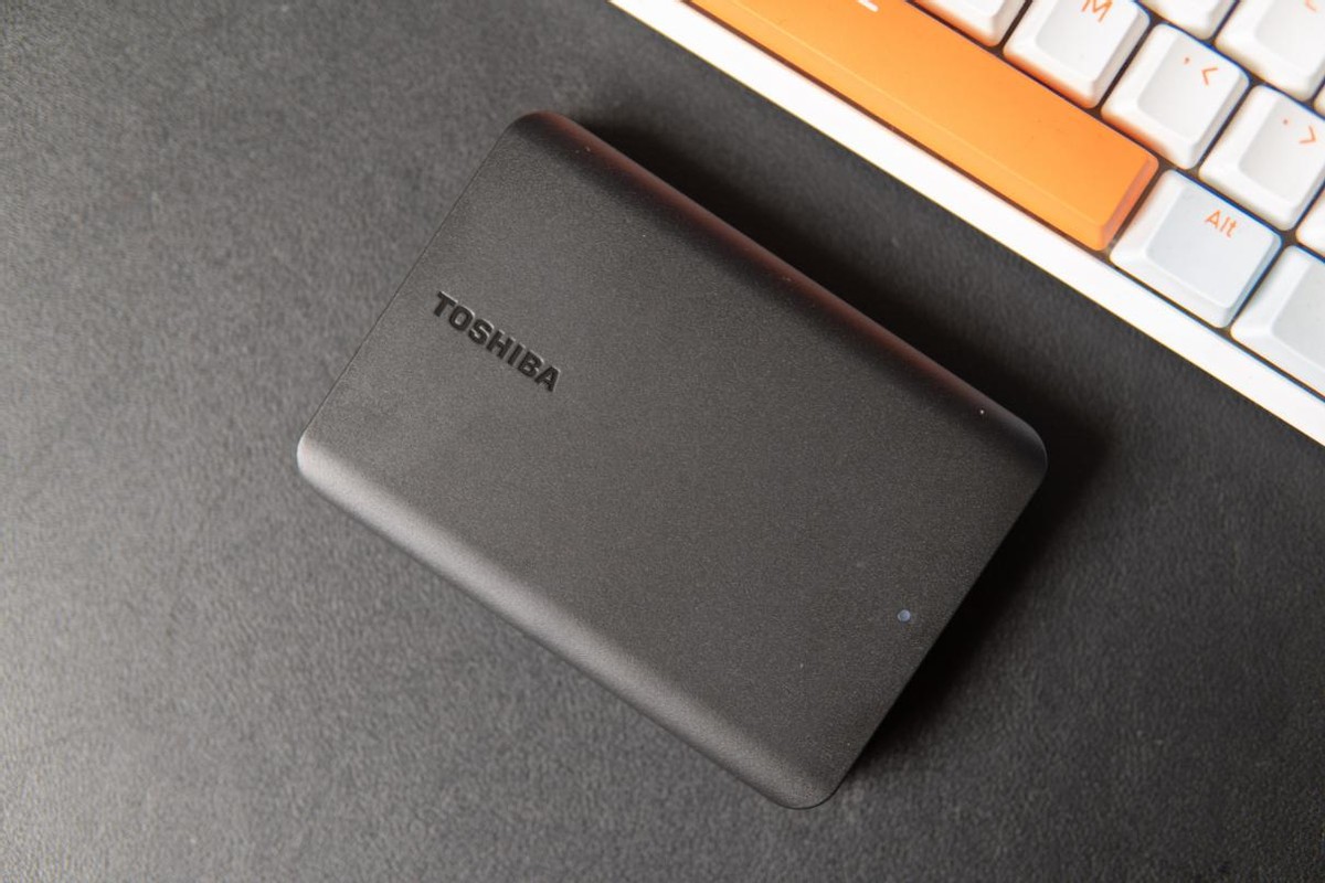 东芝移动硬盘新小黑a52TB评测,东芝新小黑移动硬盘