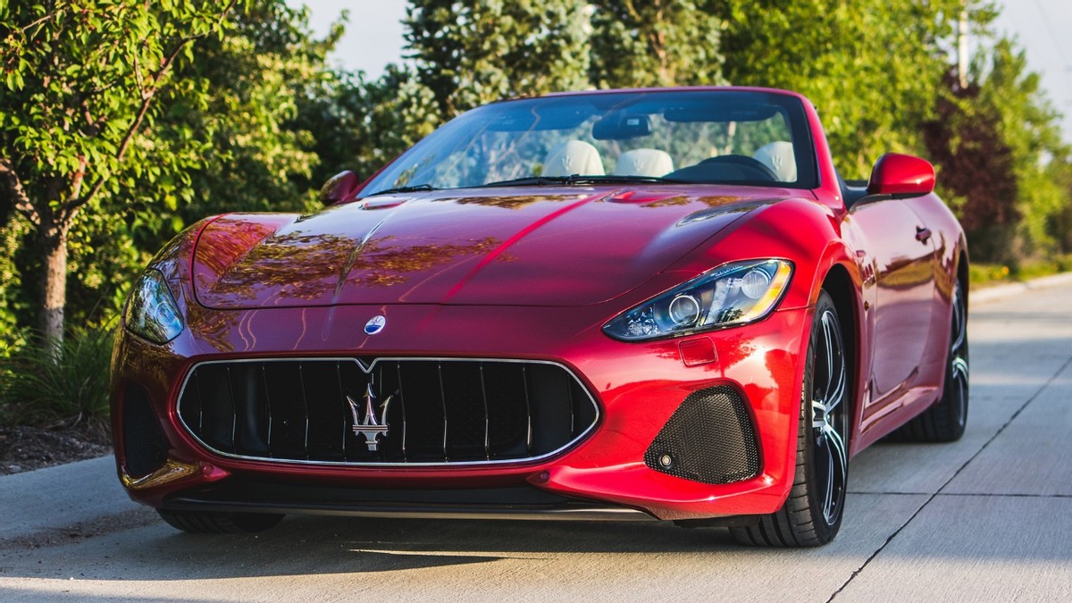 阿根廷豪车梅西,梅西拥有的豪车