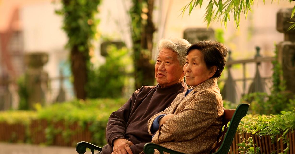 如何改变老年焦虑情绪,如何纠正老人的负面情绪