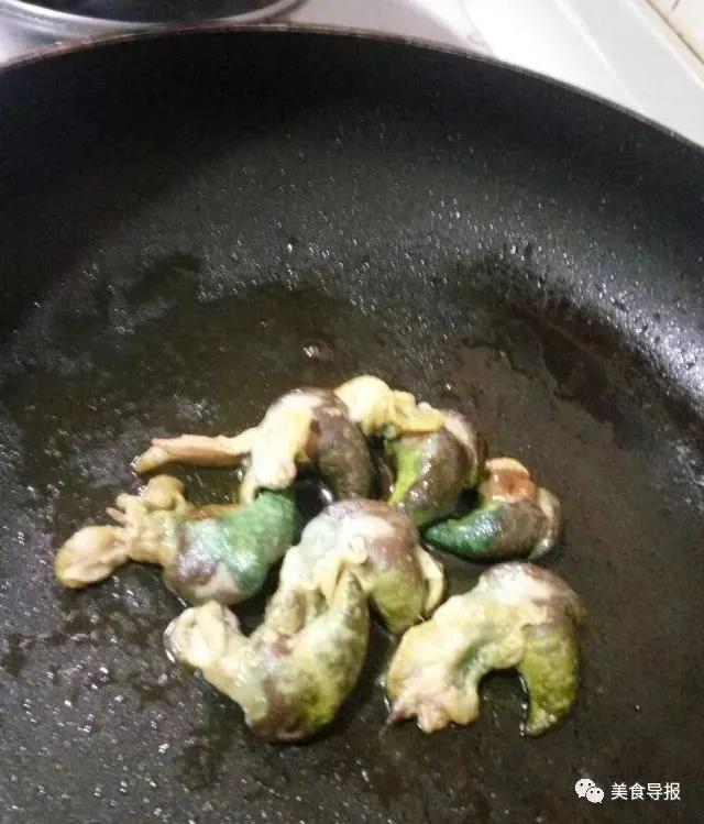 芥末山葵辣根同时放到嘴里,芥末辣根山葵