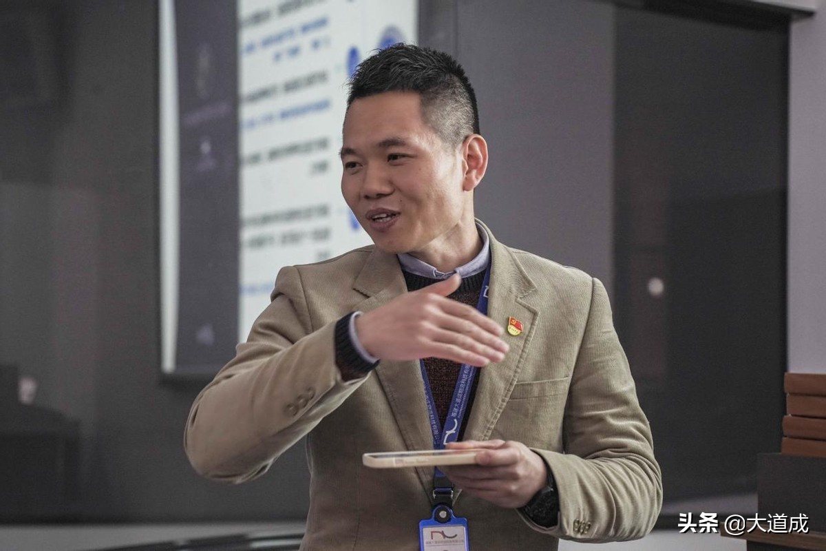 鑱屽満绀间华褰綋鍩硅,鑱屽満绀间华鍩硅瑙嗛鏁欑▼鍏ㄥ