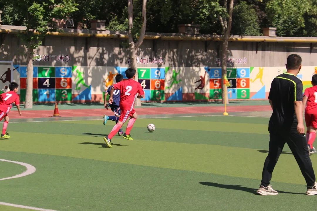 奔跑吧少年校园足球联赛,奔跑吧少年曙光小学足球比赛