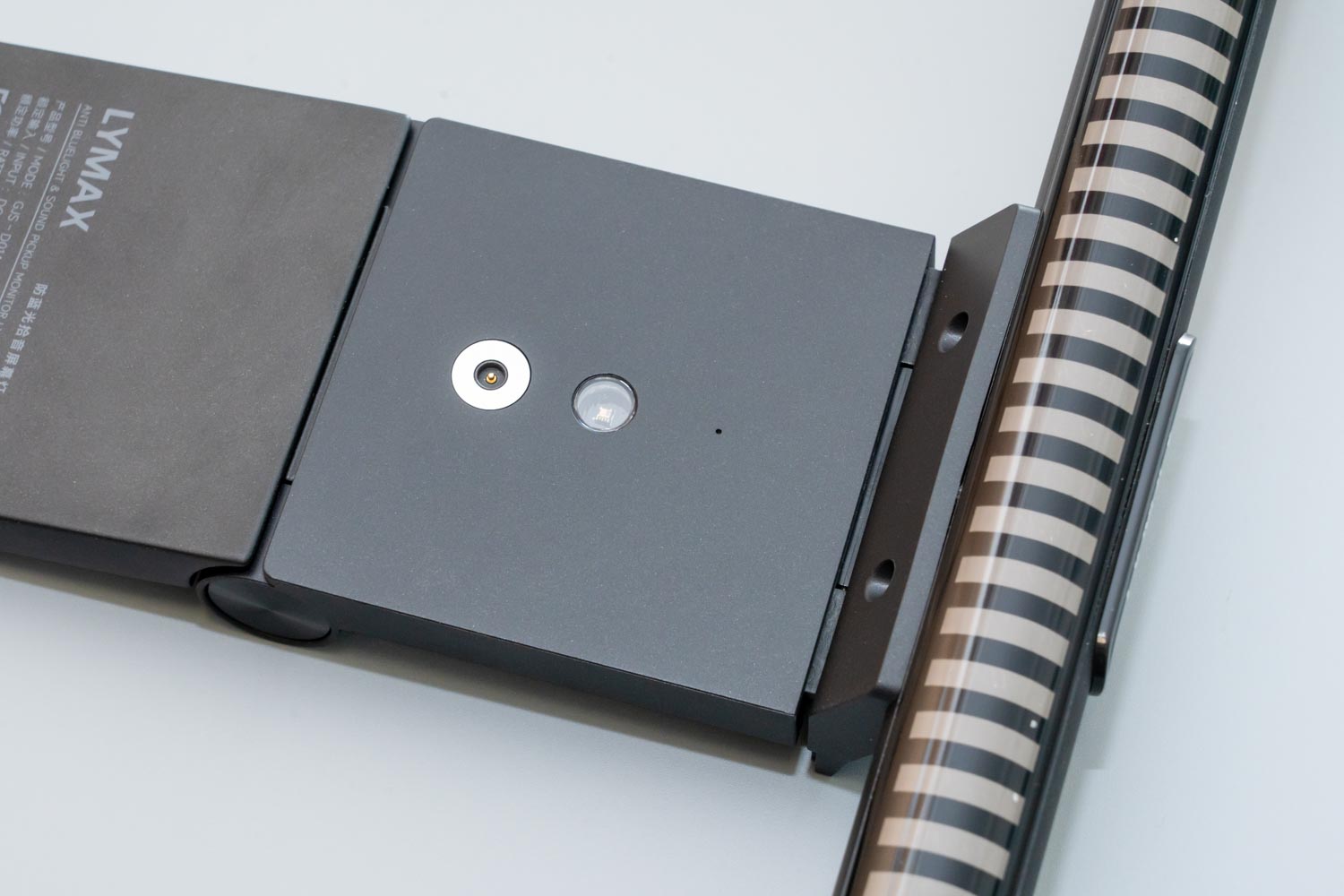 徕美视屏幕挂灯测评,徕美视显示器灯评测