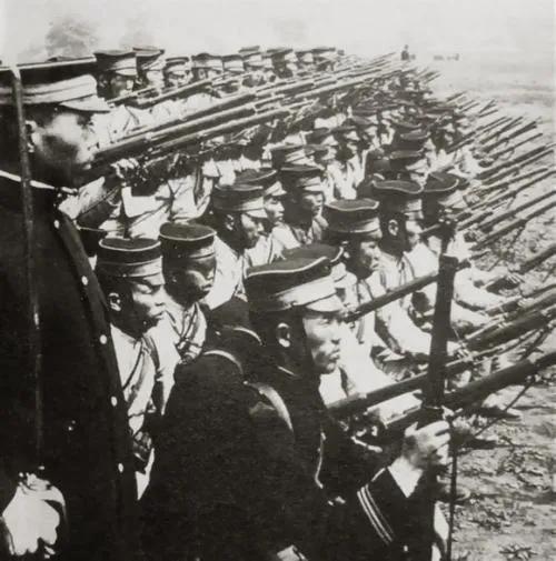 日俄战争后俄国什么时候撤出东北,日俄战争后日本为何退出东北