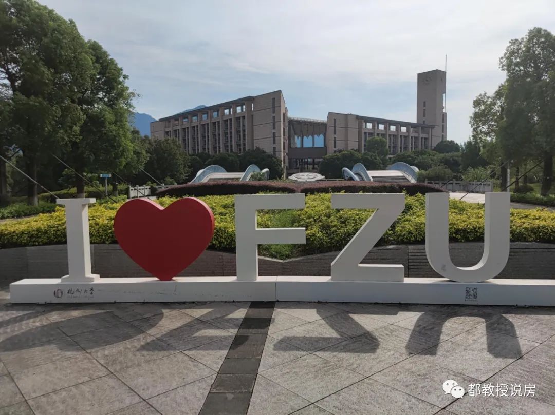 张雪峰把哪个大学分数线提高了,张雪峰预测2022年法硕分数线