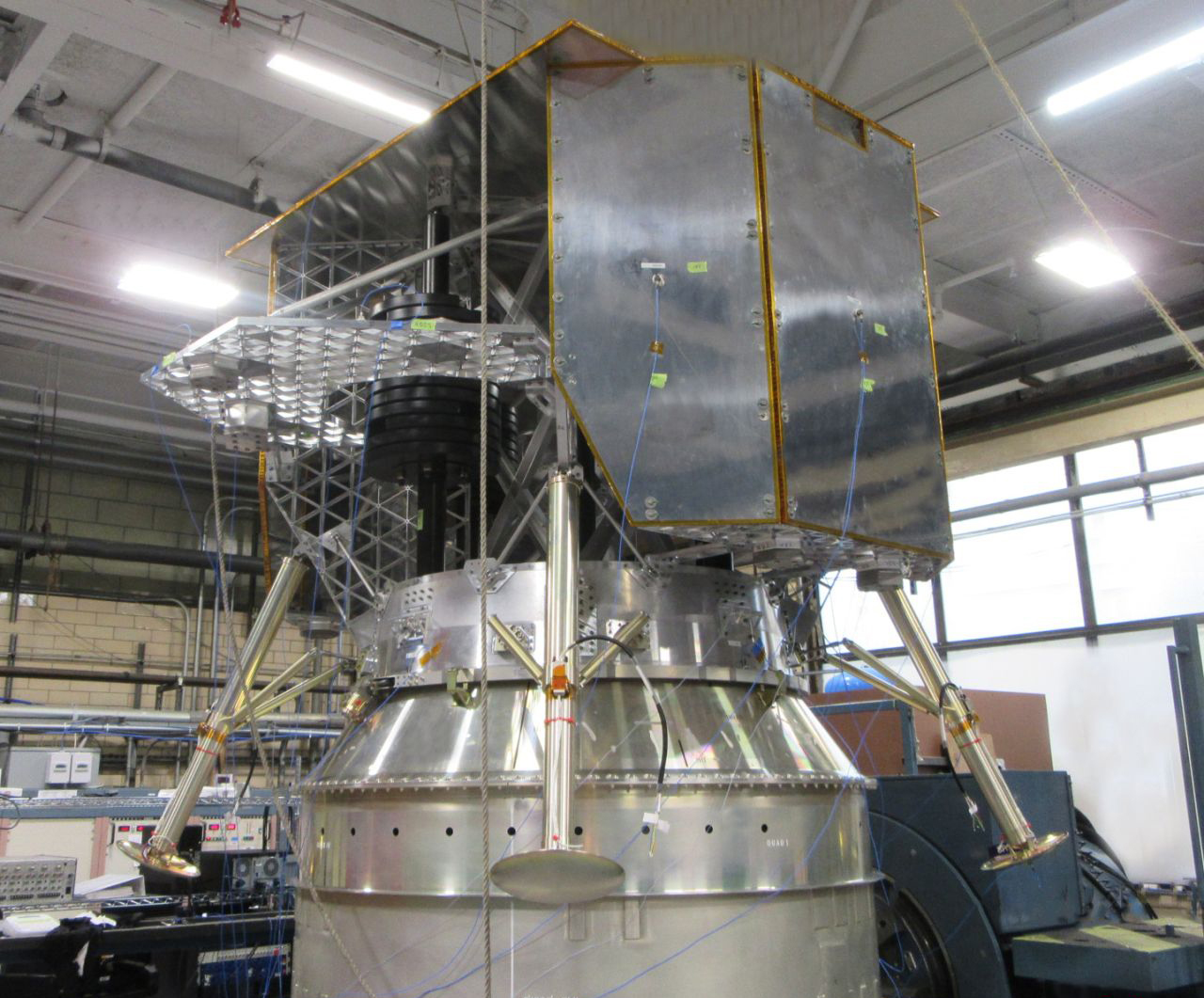 登月确有难度：年初6家探测器立志登月，如今已有3家确认推迟