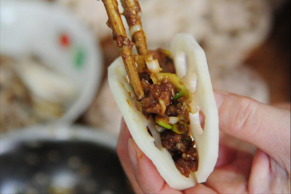 炸藕盒面糊怎么调,炸藕盒的面糊怎么样调