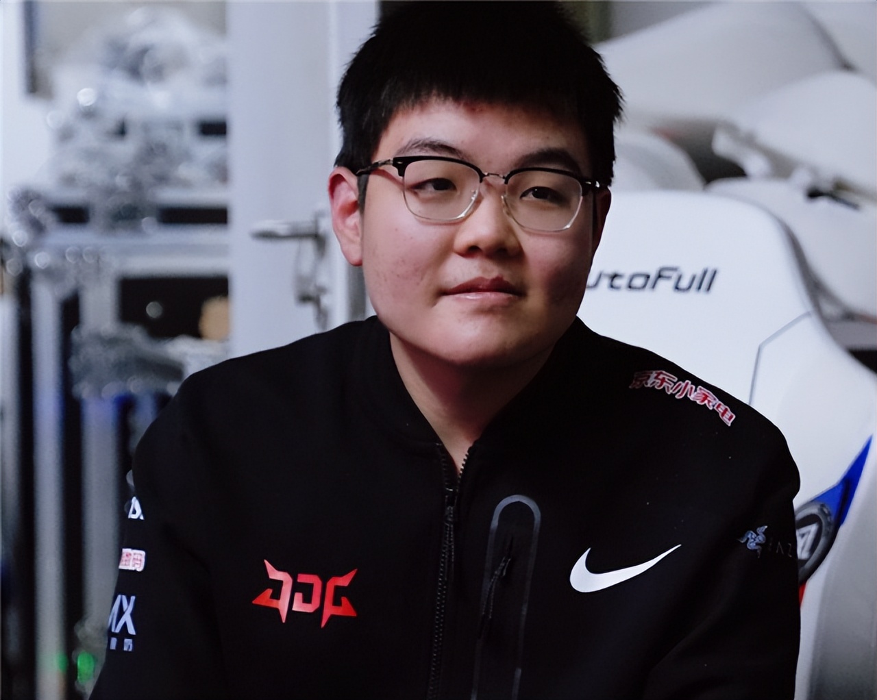 uzi锐评369,uzi锐评up首秀