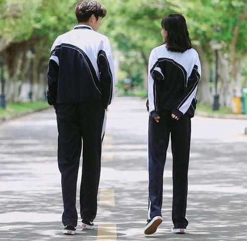 深圳校服对比福建校服,中国校服最出名的几种校服