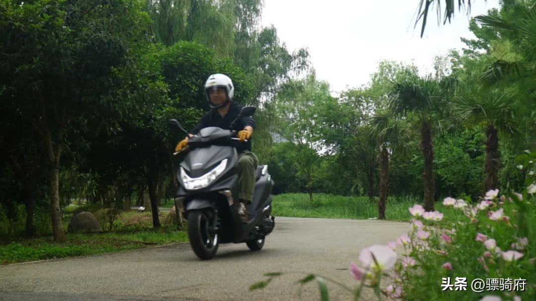 五羊本田摩托车踏板ncr125价格,五羊本田ncr125