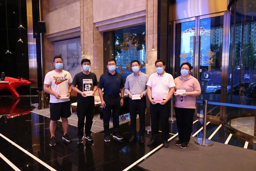 疫情监督举报奖励制度,疫情防控主动报告和有奖举报提醒