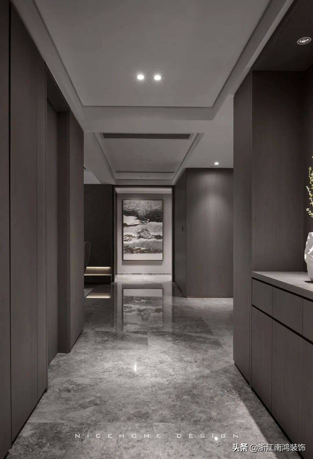 高级灰格调诠释空间质感美学,原木侘寂风理性而优雅的空间艺术