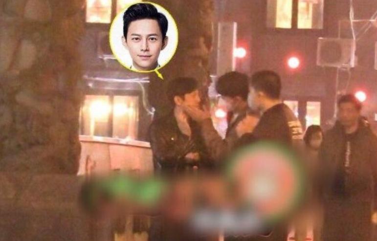 何炅和王菁现在哪里,何炅与王菁现状