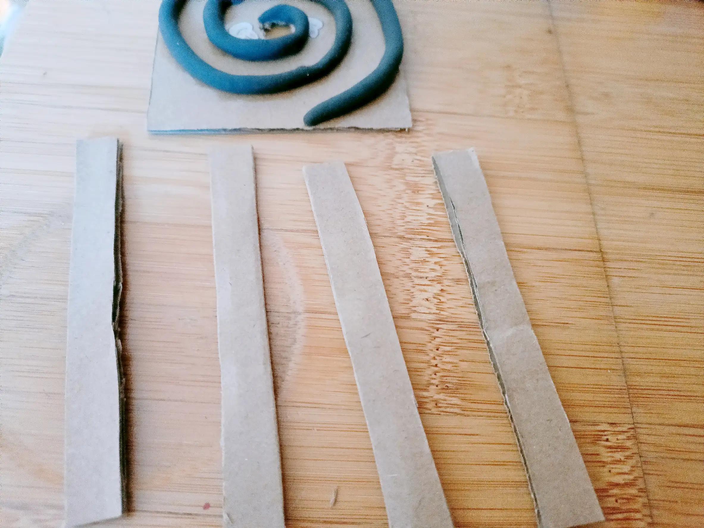 变废为宝幼儿园手工玩具,变废为宝纸杯创意手工玩具