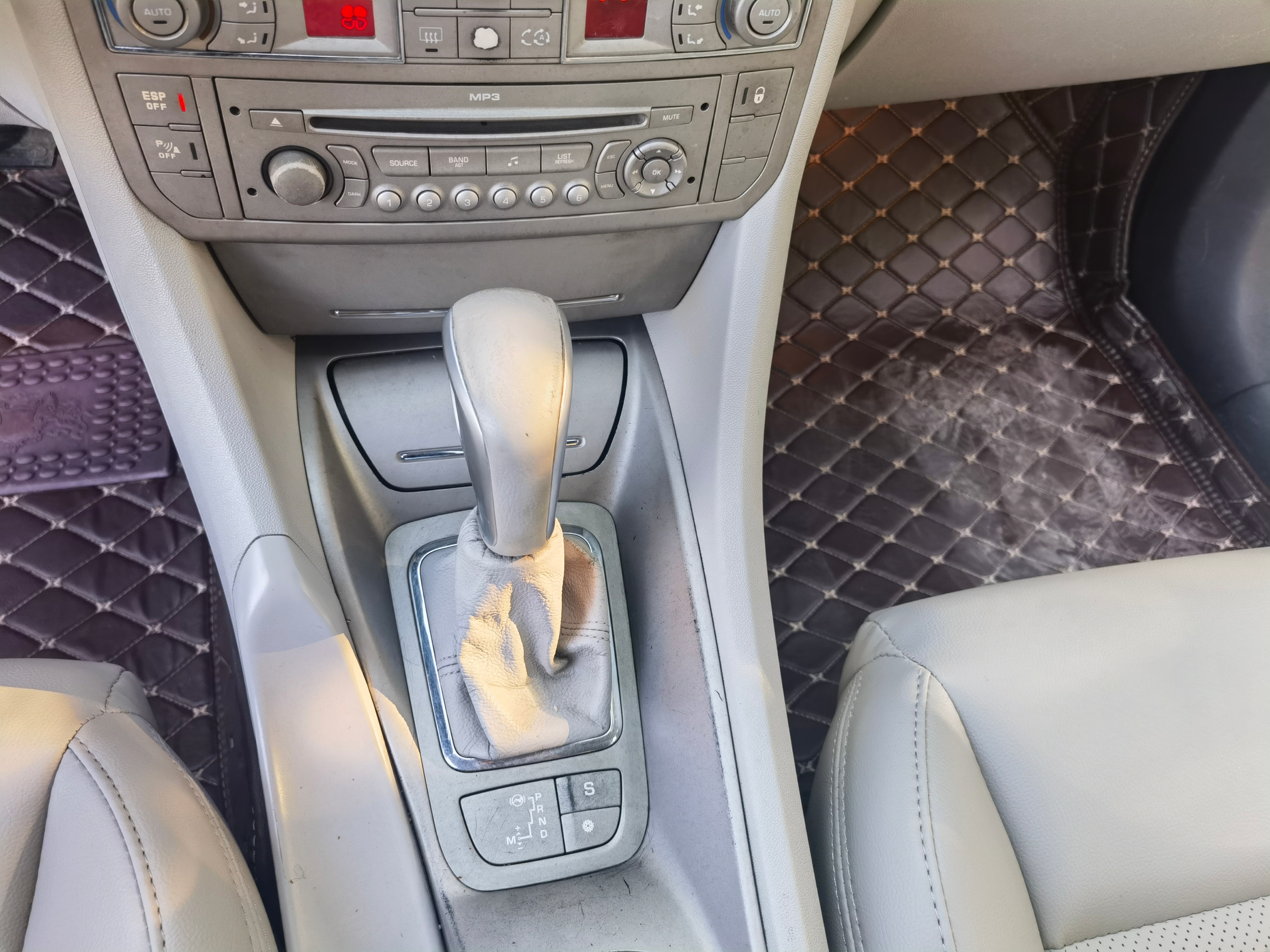 1.6万买一台11年的雪铁龙c5还是2.3排量的，算不算捡漏