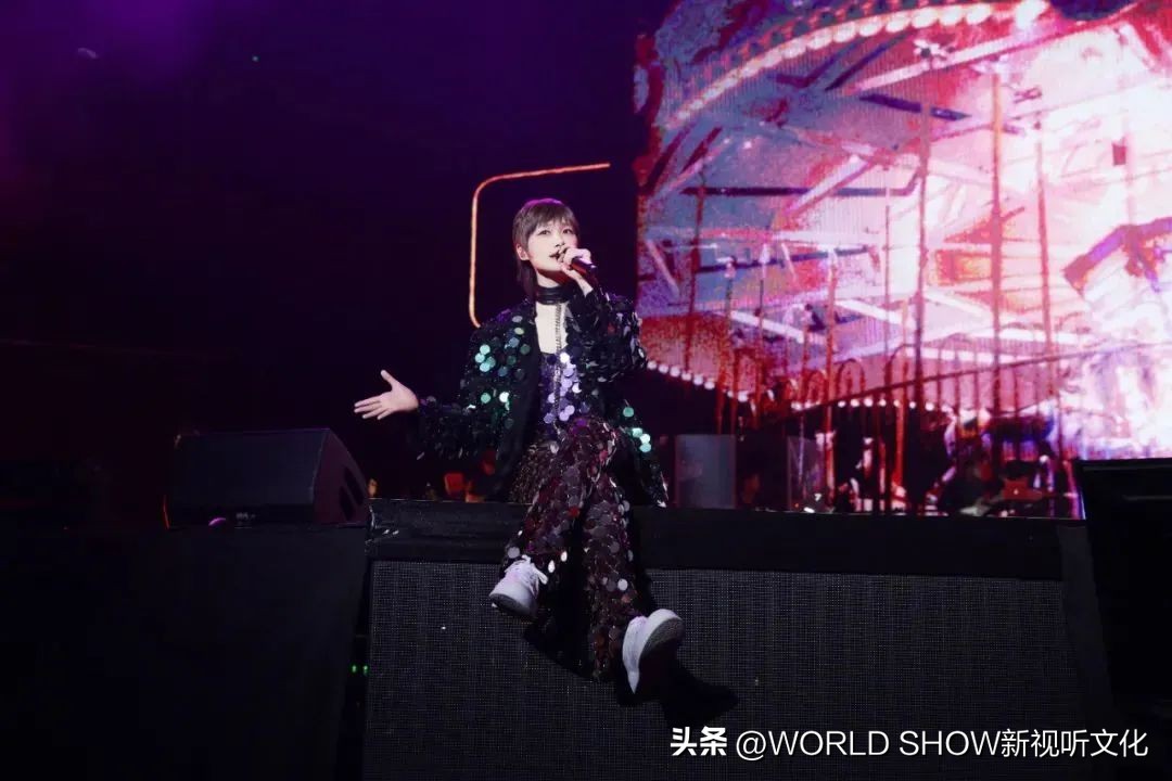 李宇春早春出席活动,李宇春时尚之力盛会