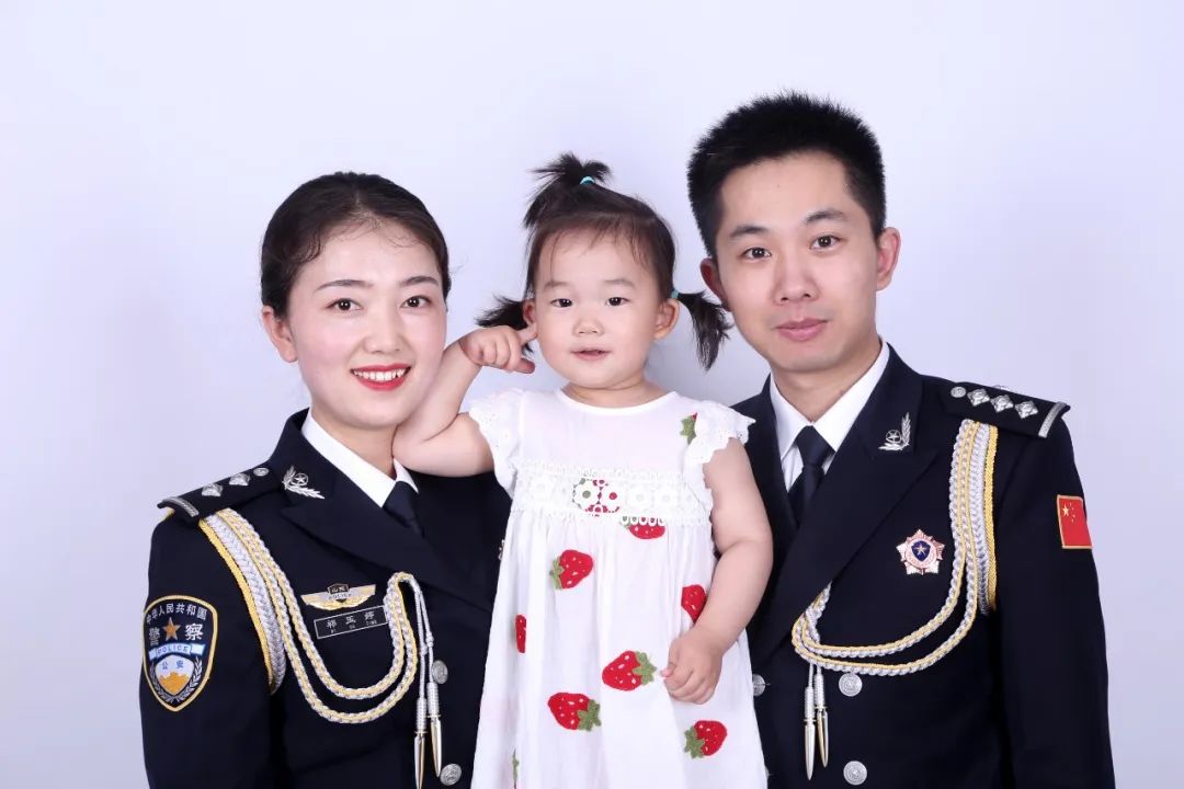 孩子对警察爸爸的留言,警察爸爸的留言父亲节