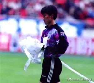 区楚良最佳门将,区楚良是2002首发门将吗