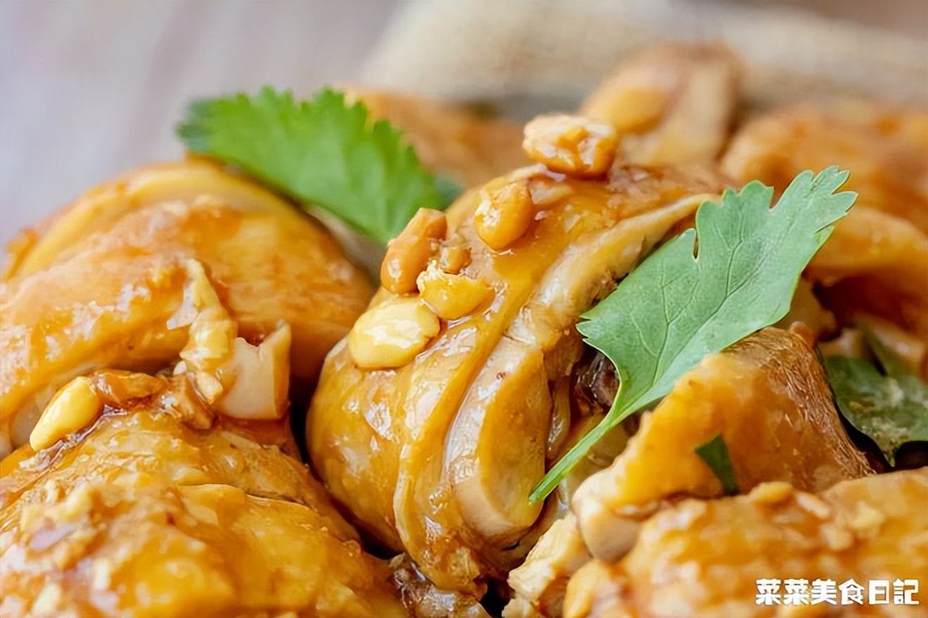 只用电饭锅就能做的饭菜,家里只有一个电饭锅如何做吃的