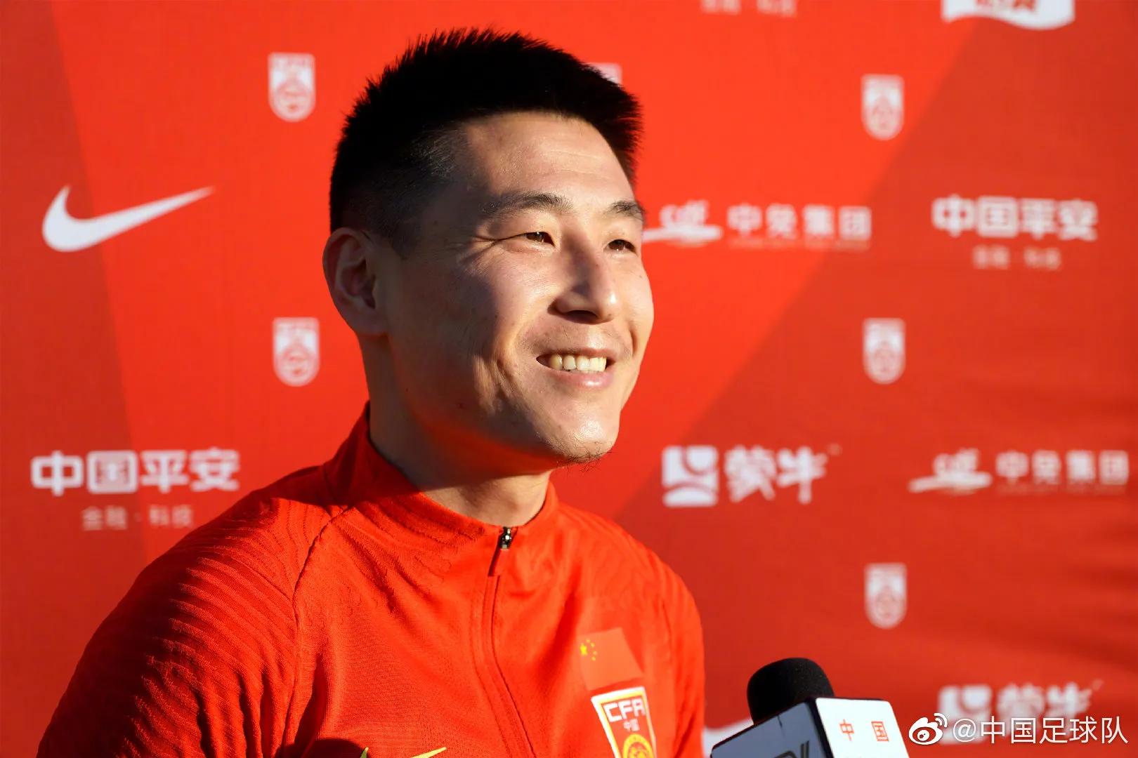 cctv5直播男足对日本具体时间,足球中国日本比赛直播