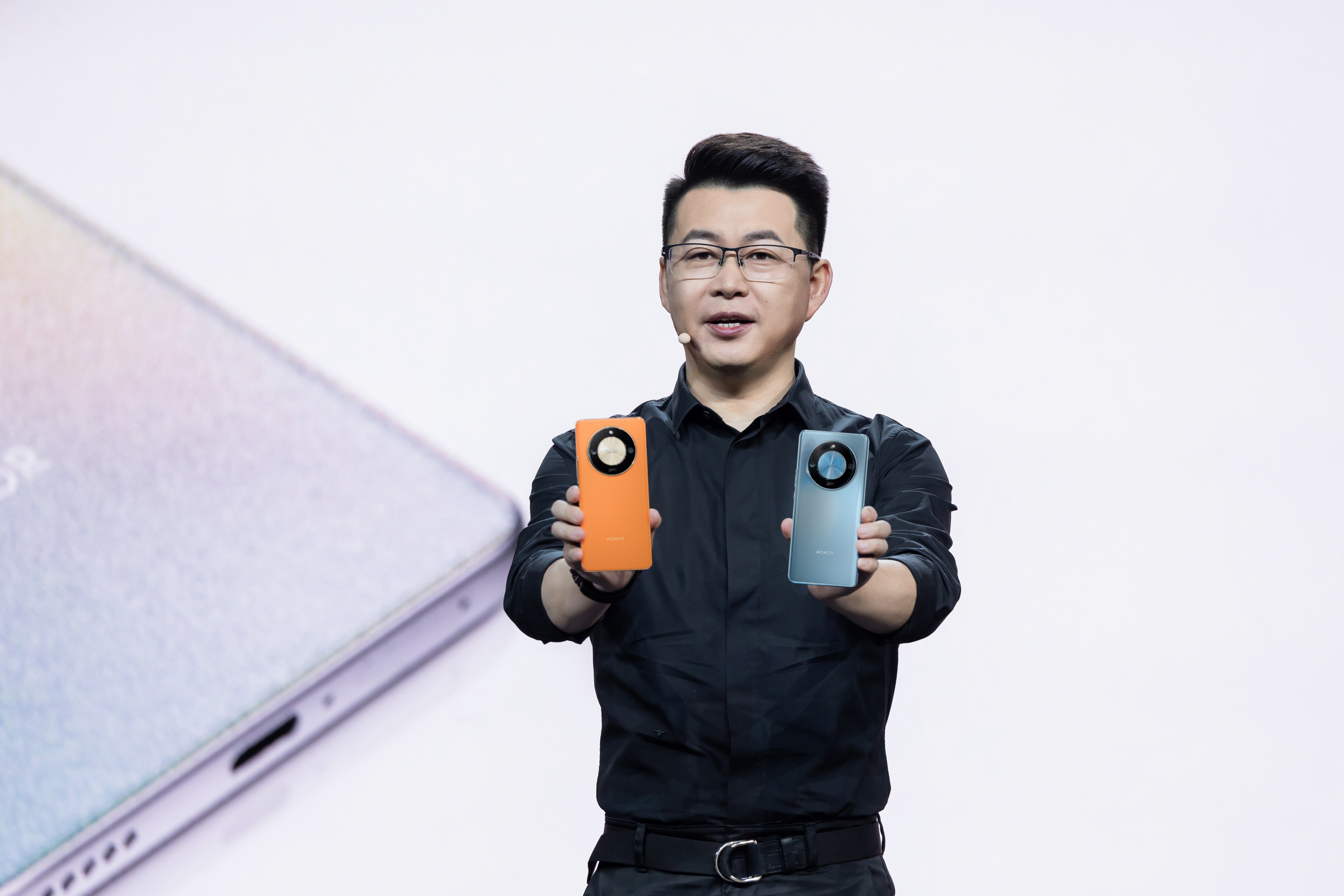 荣耀x50搭载像素主摄,荣耀x50首发怎么样