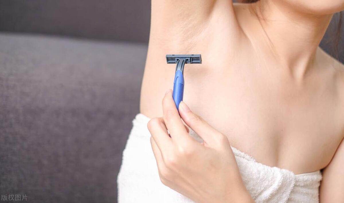 女性*处私**毛发越来越多是什么原因？关于阴毛的4个常识需了解