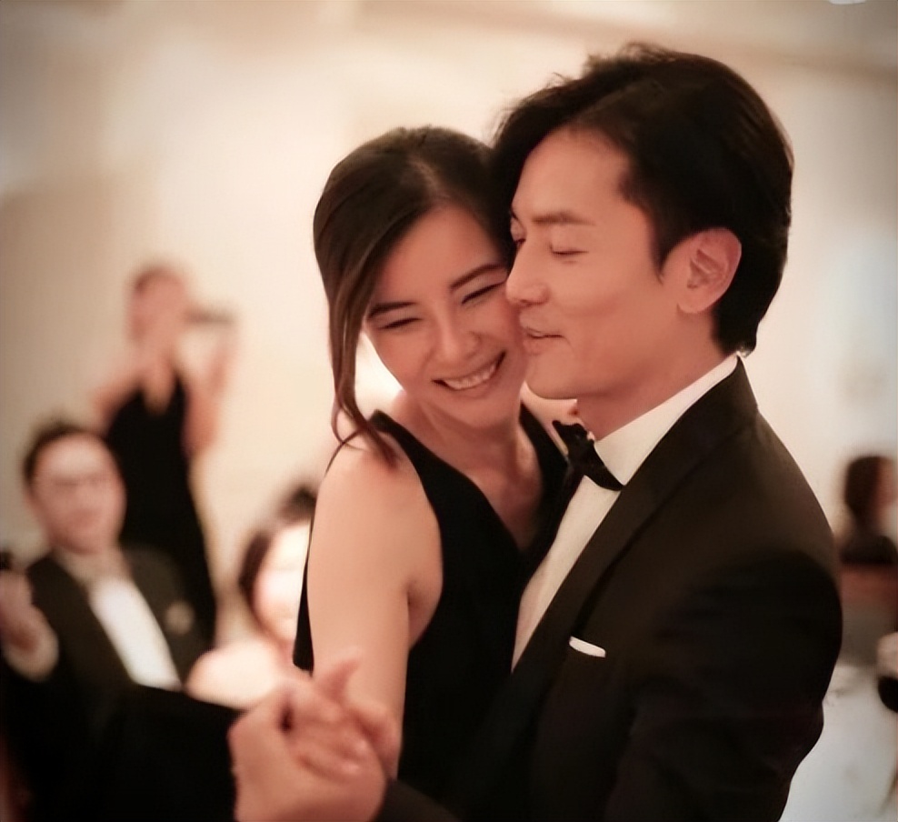 郑伊健讲日本话,郑伊健演唱会讲话