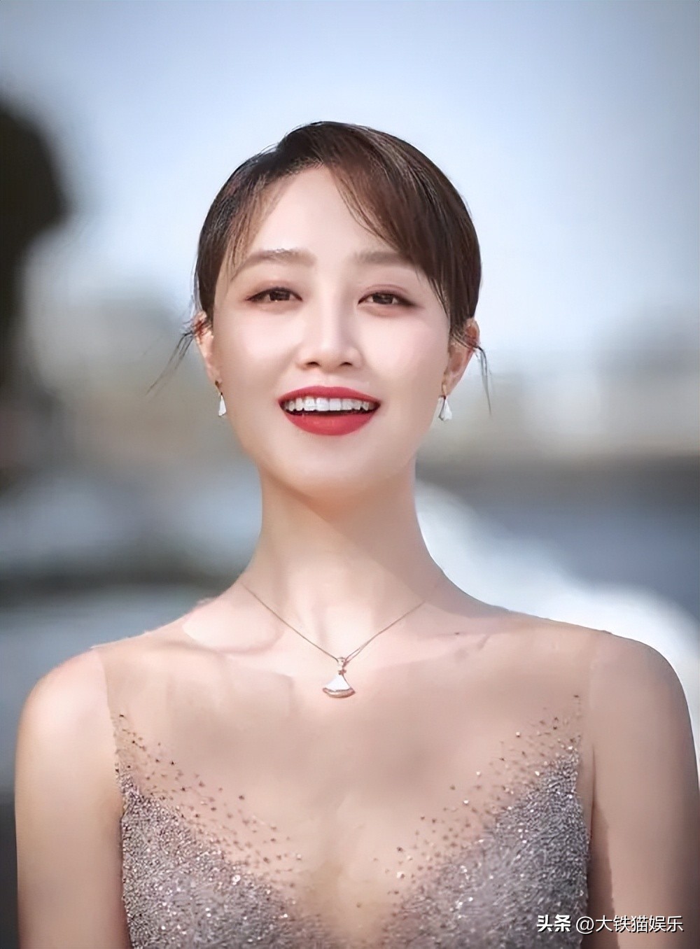 演女二抢女主风头，挑大梁却又差了点意思，这5位女星问题出在哪