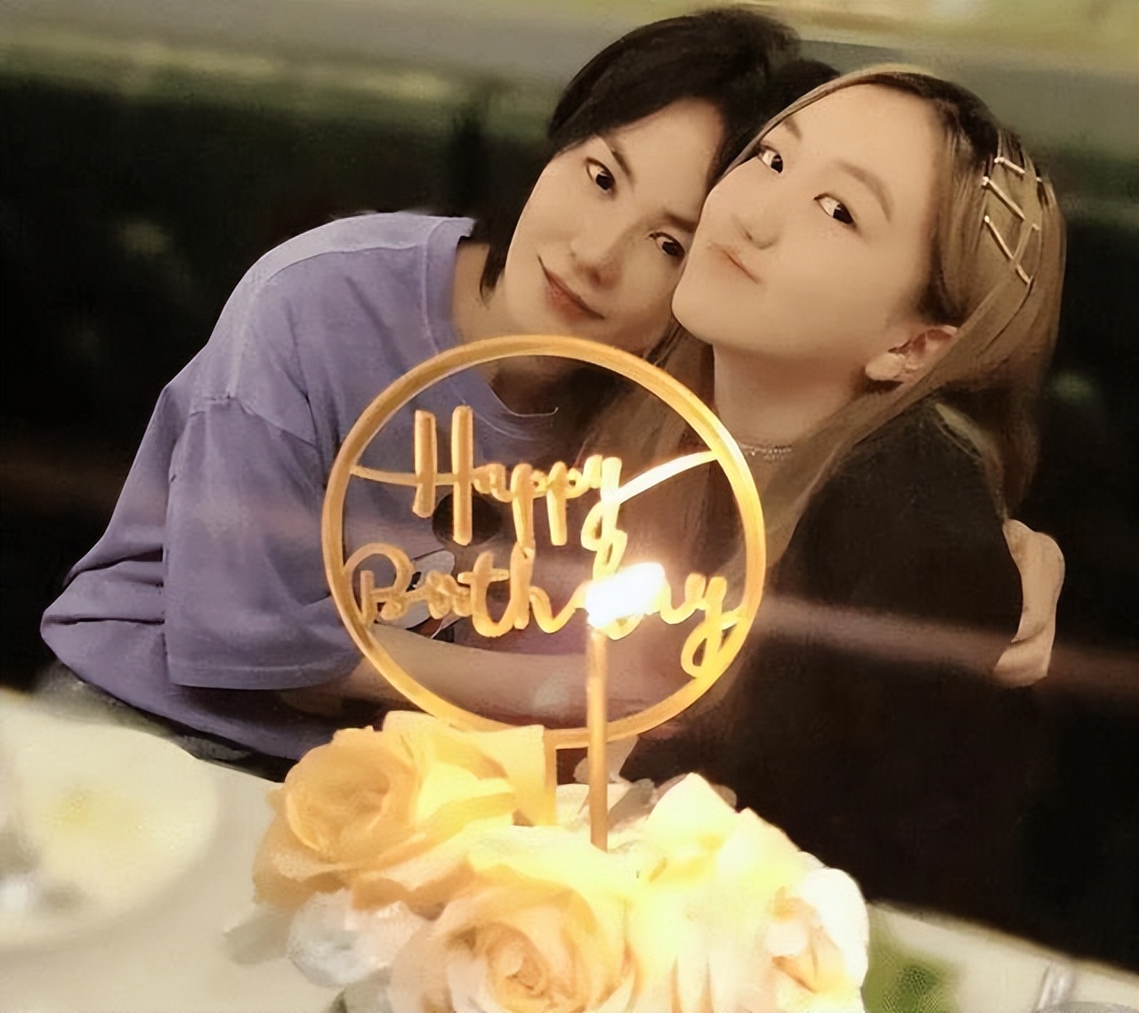 王菲和谢霆锋是相差几岁的姐弟恋,王菲和谢霆锋相差几岁姐弟恋