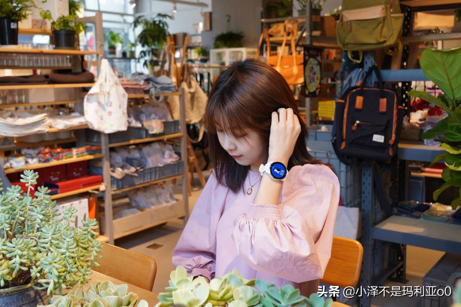 佳明venu2plus和苹果watch8怎么选 (买佳明5还是买applewatch2)