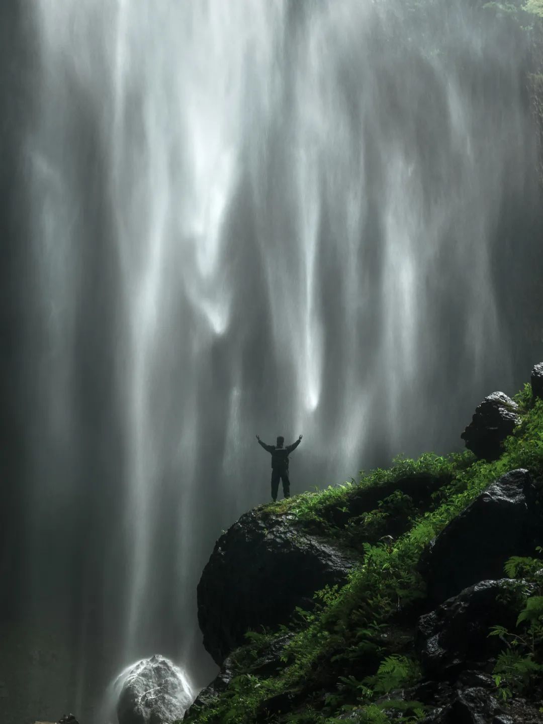 比成都好吃的火锅店,这座小城比杭州撩人美食不输潮汕