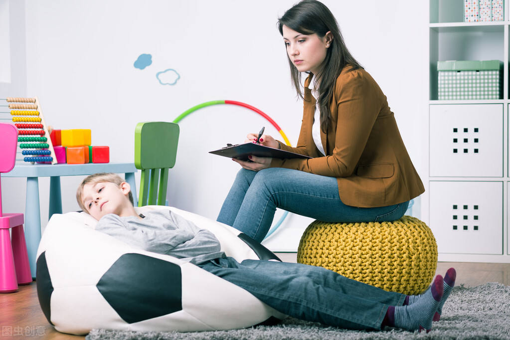 父母如何缓解自己对孩子的焦虑,父母如何开导孩子焦虑心理