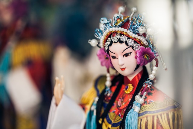 五一过后摆地摊的迎来大商机,五一广场摆摊赚钱吗