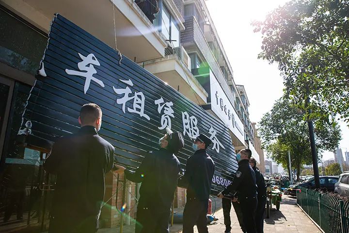 引以为戒!买卖驾照分数,卖分人、“黄牛”双双被拘