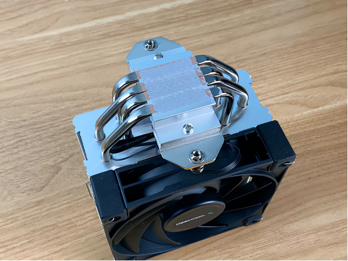 九州风神玄冰400适合什么cpu,百元内超静音cpu风冷散热器推荐