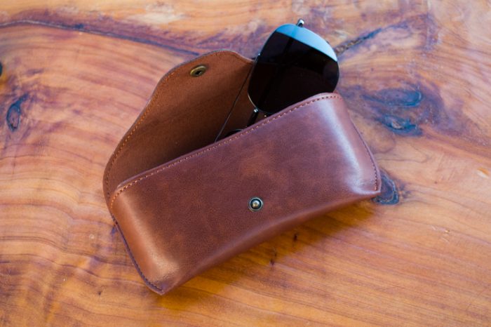 米家的偏光镜套镜怎么样,米家太阳镜跟尼龙太阳镜区别