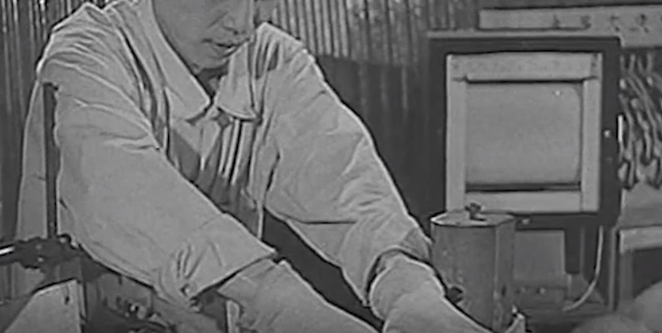 伟人水晶棺有多完美？纯度99.999%可抗8级地震，至今仍无法复制