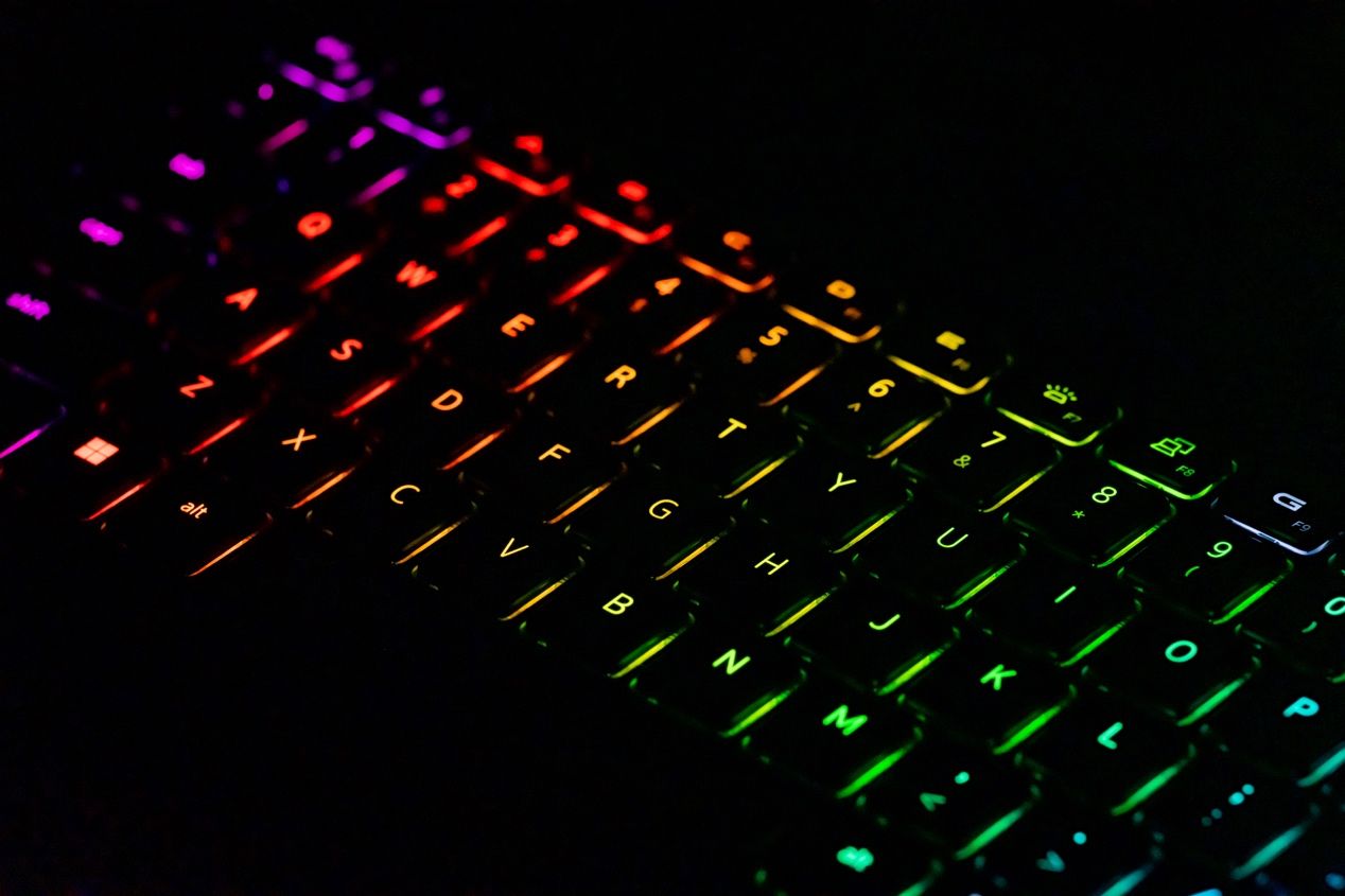 戴尔新游匣g16和g16有啥不一样,戴尔游匣g153060游戏评测