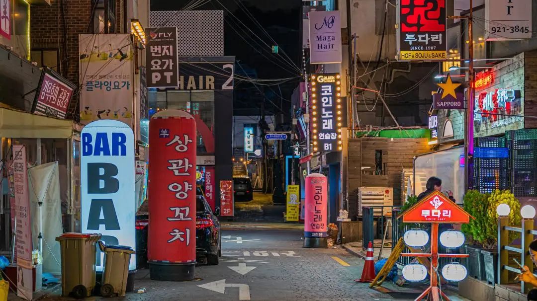 20岁大亮在韩国：公派留学，吵架误摔手机，打卡华为总部