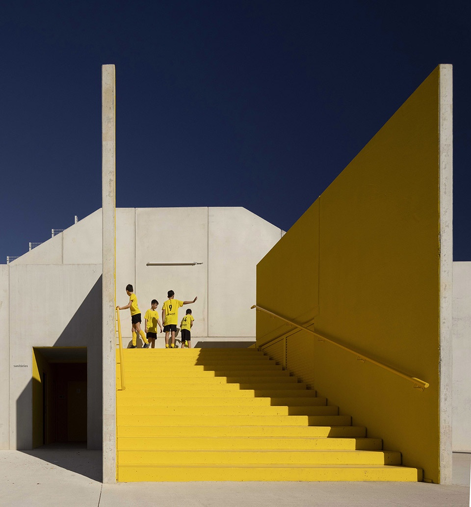 grandstands,grandstanding