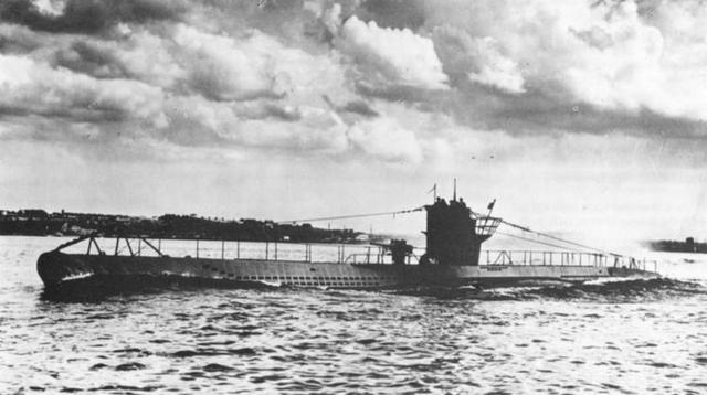 卡尔邓尼茨狼群视频,大西洋战役邓尼茨