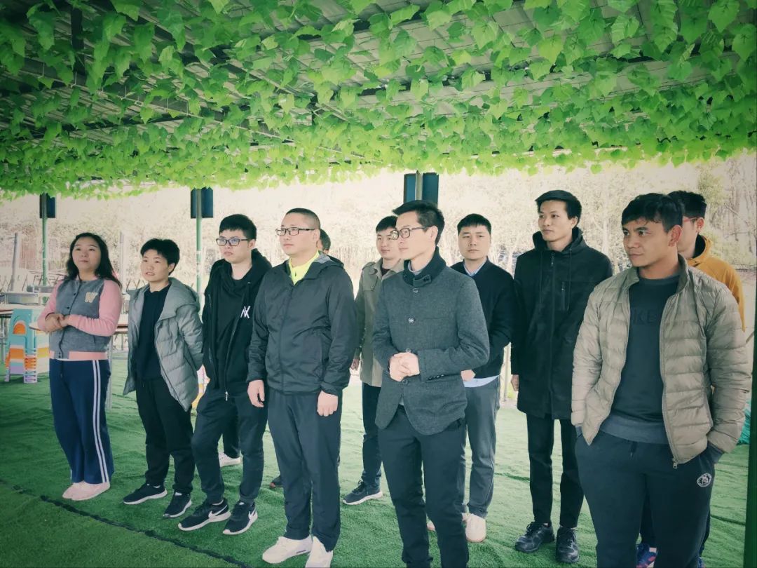 血与泪，我的十年创业故事