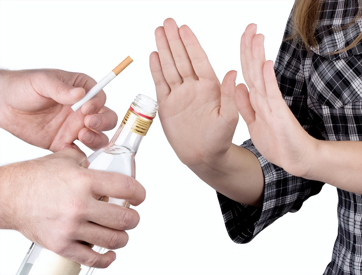 血压低压高是什么原因怎样解决,血压低压高什么原因造成什么后果