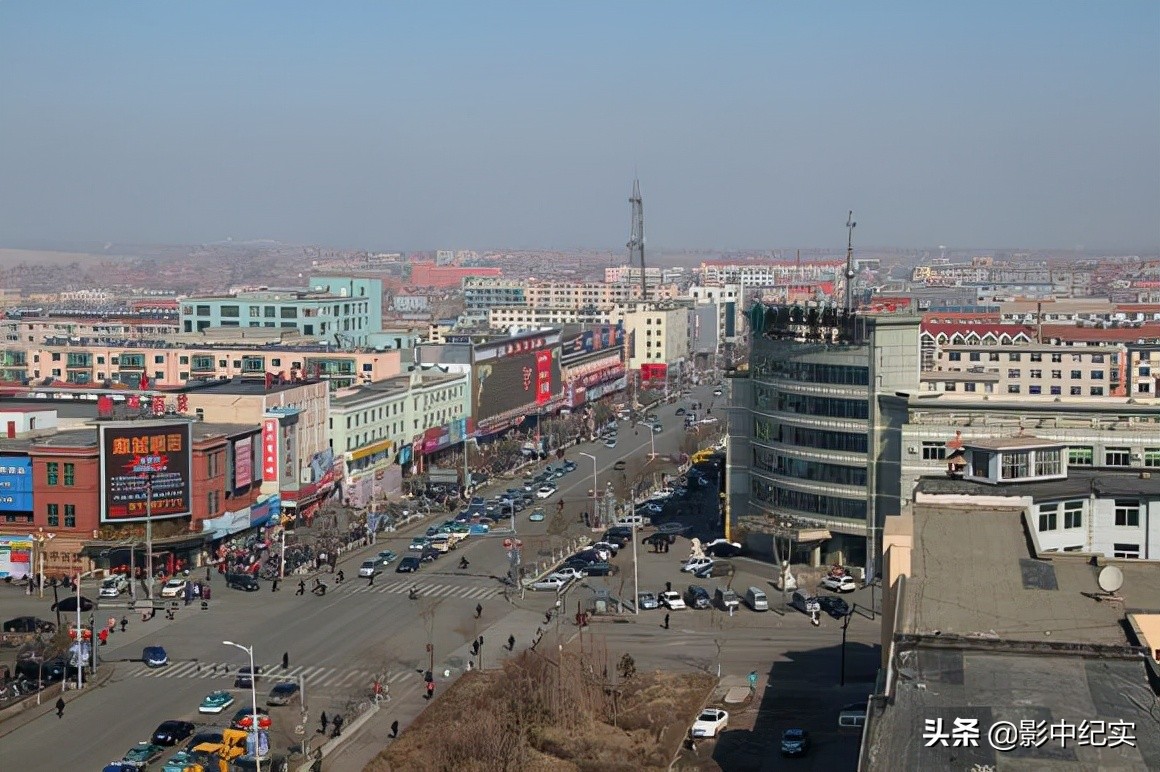 男子为救老太压断12根肋骨第二集,男子抢救老太压断12根肋骨被起诉