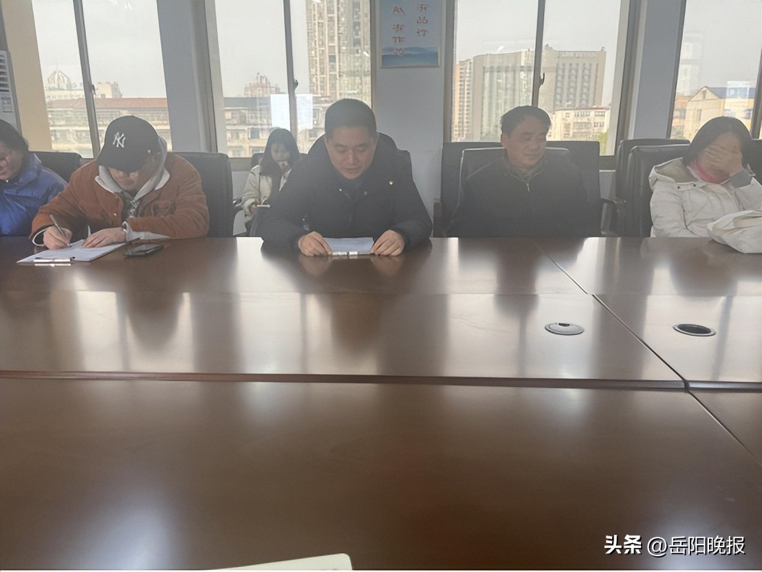 同心同向聚力中考岳阳市第七中学召开中考会考推进会