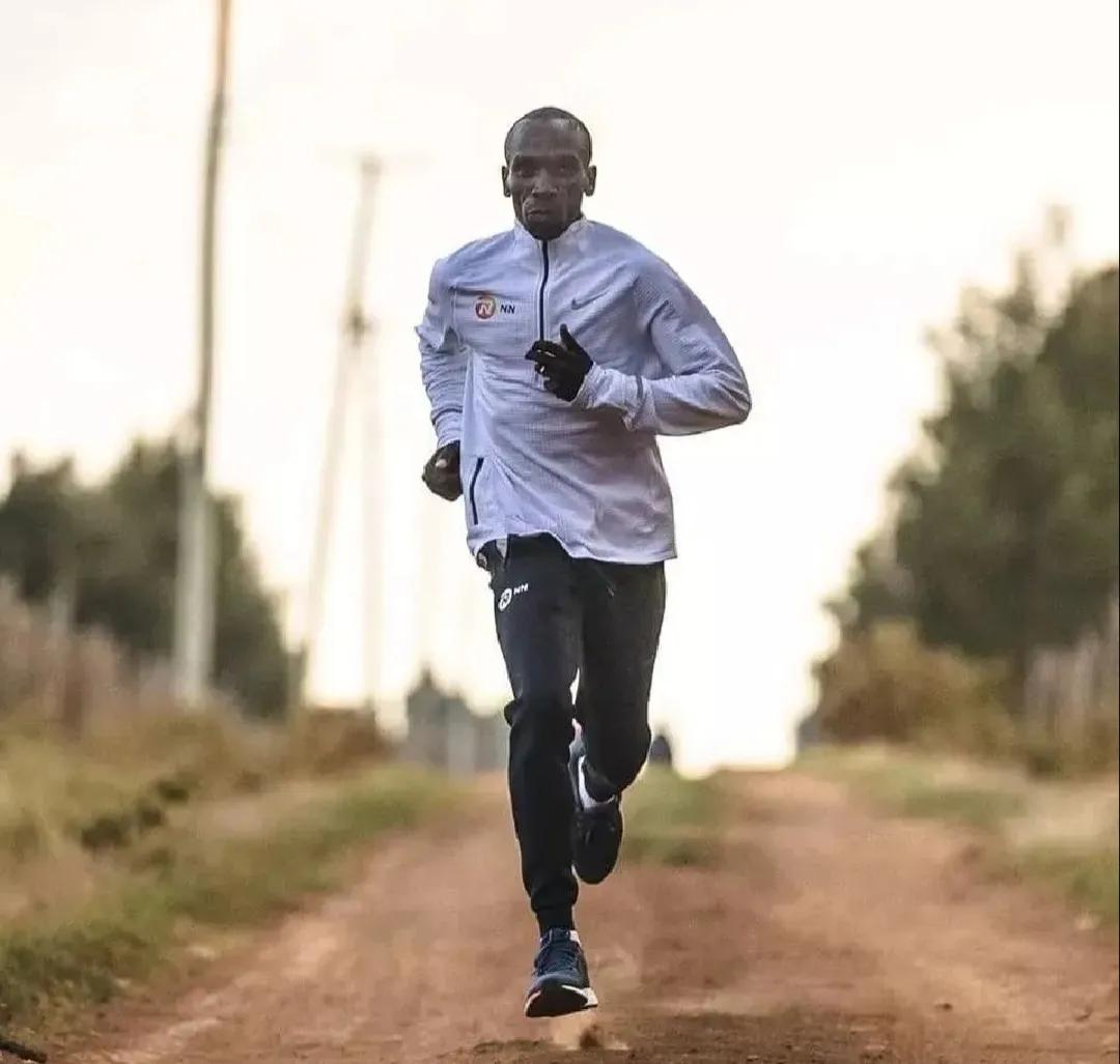 什么是轻松跑,轻松跑和慢跑区别