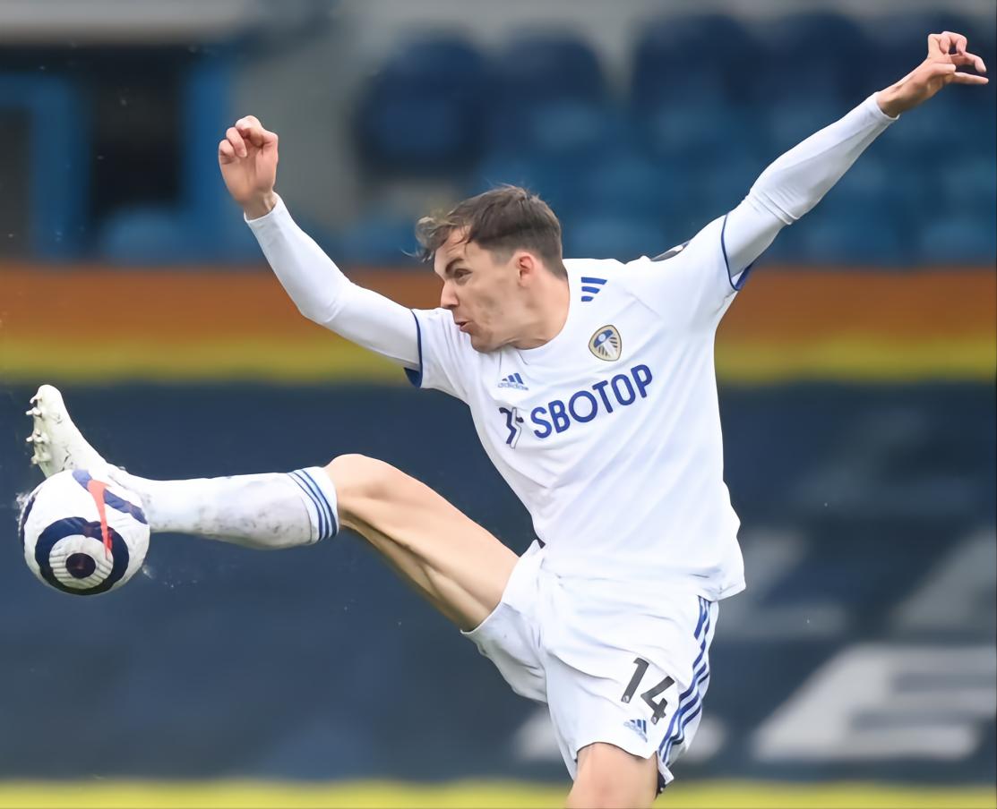 穆里尼奥加盟皇马首秀,穆里尼奥带领皇马给球员说了什么