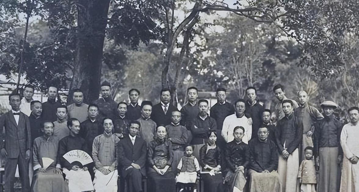 李叔同在日本的妻儿后来如何了,李叔同最后的归宿