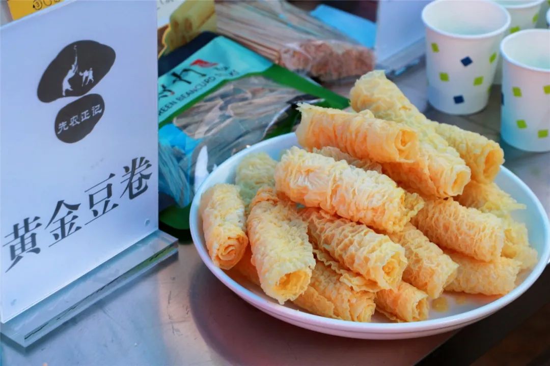 美食石屏豆腐,美食云南石屏豆腐