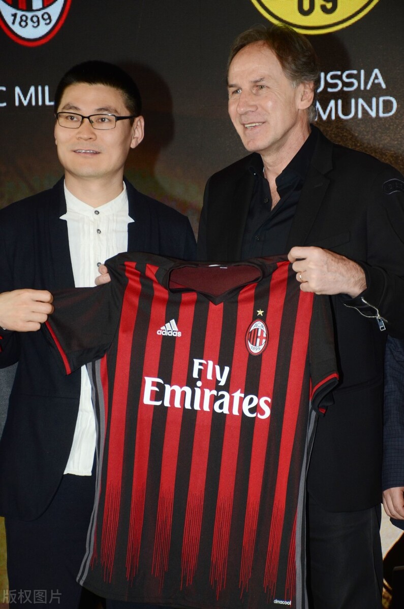 足坛十大中后卫传奇,历史足坛最佳中后卫